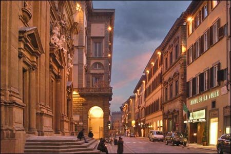 Hotel De La Ville Firenze